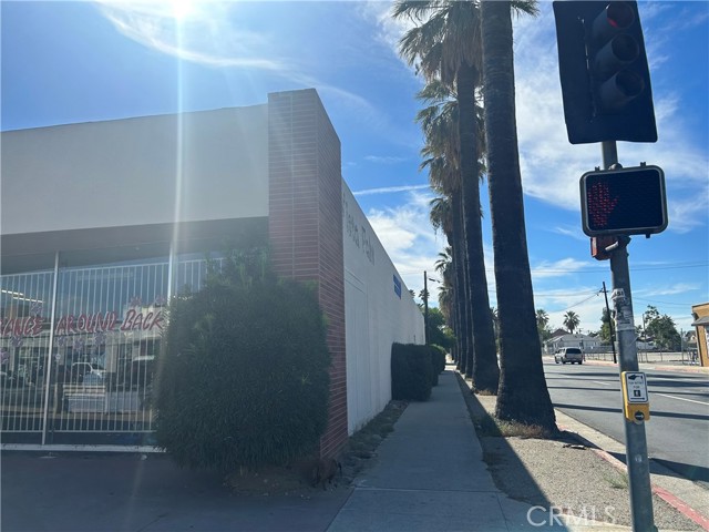 101 E Florida Avenue, Hemet, California 92543, ,Commercial Lease,For Rent,101 E Florida Avenue,CRSW23190066