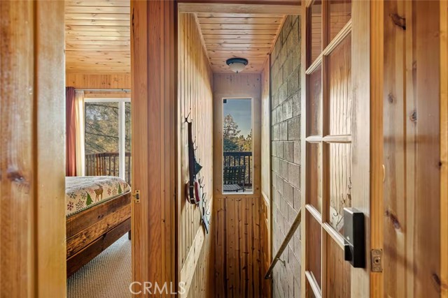 Detail Gallery Image 37 of 70 For 43897 Yosemite Drive, Big Bear Lake,  CA 92315 - 4 Beds | 2 Baths