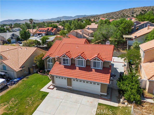3314 Sandstone Court, Palmdale CA: https://media.crmls.org/medias/7e56756d-a72f-4ea1-8ce5-8659bf09cfa0.jpg