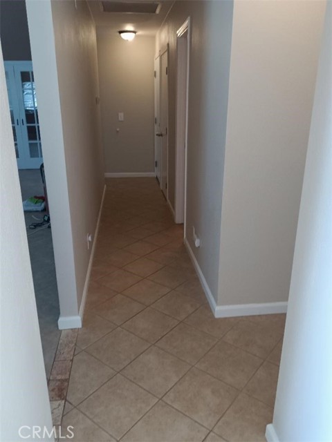 26930 Lakeview Drive, Helendale CA: https://media.crmls.org/medias/7e567793-f7ff-4f12-9360-4e722130eb08.jpg