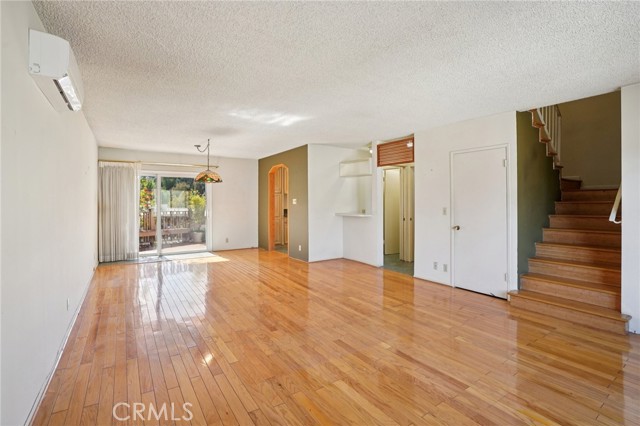 Detail Gallery Image 19 of 44 For 2305 Silver Ridge Ave, Los Angeles,  CA 90039 - 6 Beds | 6 Baths