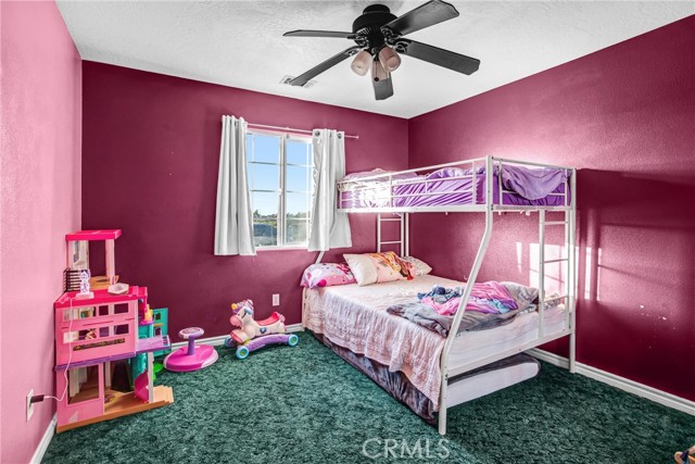 Detail Gallery Image 25 of 40 For 10439 Mesa, Oak Hills,  CA 92344 - 5 Beds | 3 Baths