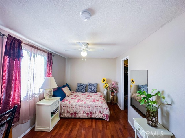 Detail Gallery Image 25 of 43 For 2117 Windflower Dr #108,  Rosamond,  CA 93560 - 5 Beds | 2 Baths