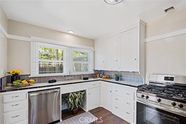 Detail Gallery Image 7 of 19 For 304 N Waverly St, Orange,  CA 92866 - 2 Beds | 1 Baths