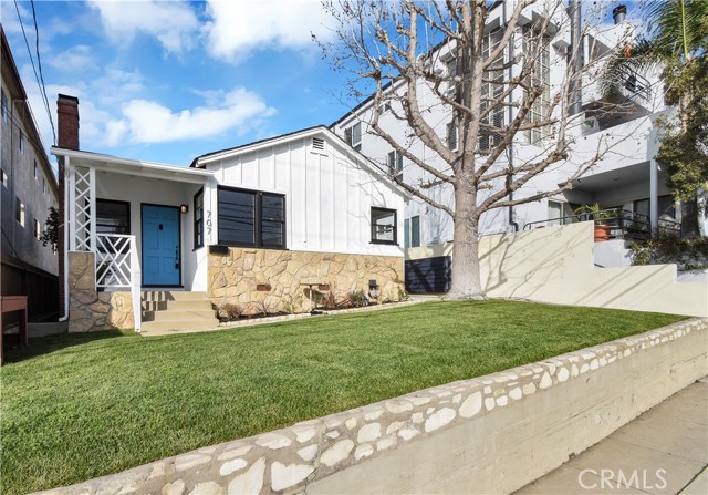 707 3rd Street, Hermosa Beach, CA, 90254 707 3rd Street, Hermosa Beach, CA, 90254
