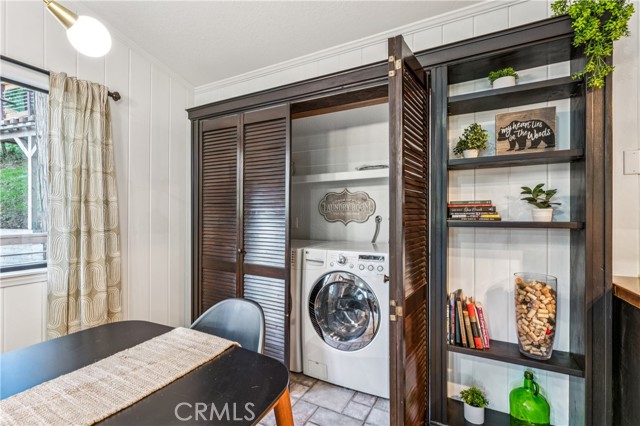 Detail Gallery Image 21 of 46 For 24166 Cresta, Crestline,  CA 92325 - 4 Beds | 3 Baths