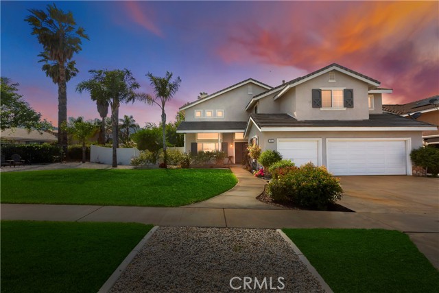 Detail Gallery Image 1 of 39 For 2904 Coral St, Corona,  CA 92882 - 4 Beds | 2/1 Baths