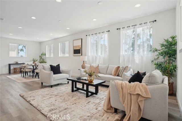 Detail Gallery Image 1 of 34 For 23228 Marigold Ave, Torrance,  CA 90502 - 4 Beds | 3/1 Baths