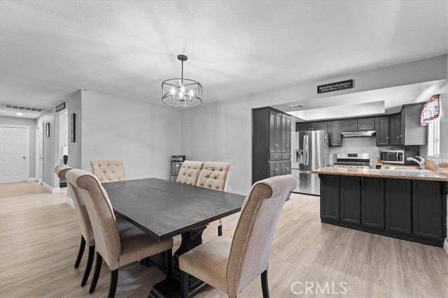 Detail Gallery Image 10 of 30 For 25035 Brodiaea, Moreno Valley,  CA 92553 - 3 Beds | 2 Baths