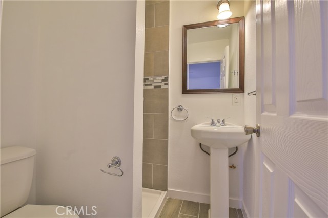 Detail Gallery Image 18 of 40 For 1327 Exposition Bld, Los Angeles,  CA 90018 - 2 Beds | 2 Baths