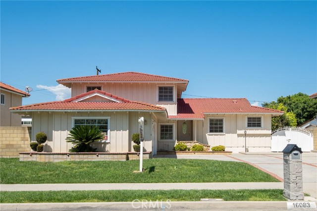 16083 Mesa Robles Dr, Hacienda Heights, CA 91745