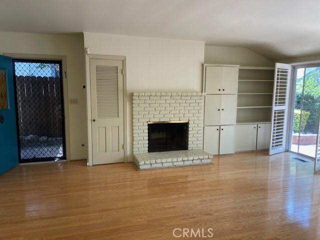 Detail Gallery Image 3 of 23 For 356 W 8th St, Claremont,  CA 91711 - 3 Beds | 2 Baths