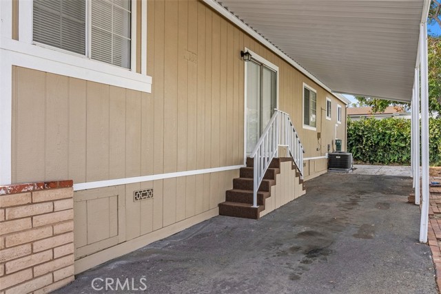 Detail Gallery Image 7 of 54 For 5815 E La Palma Ave #155,  Anaheim,  CA 92807 - 3 Beds | 2 Baths