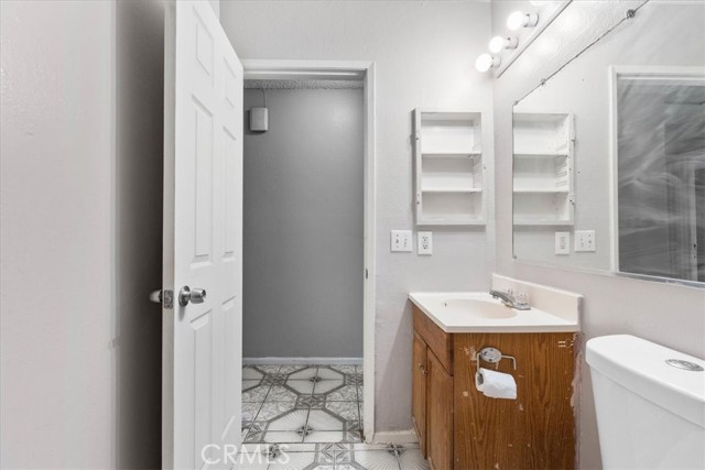 544 N Loretta Street, Rialto CA: https://media.crmls.org/medias/7e5c5a7a-d196-4bff-a013-b789ff3c48c7.jpg