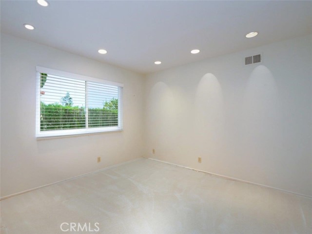 Detail Gallery Image 22 of 37 For 6790 Vallon Dr, Rancho Palos Verdes,  CA 90275 - 4 Beds | 2/1 Baths