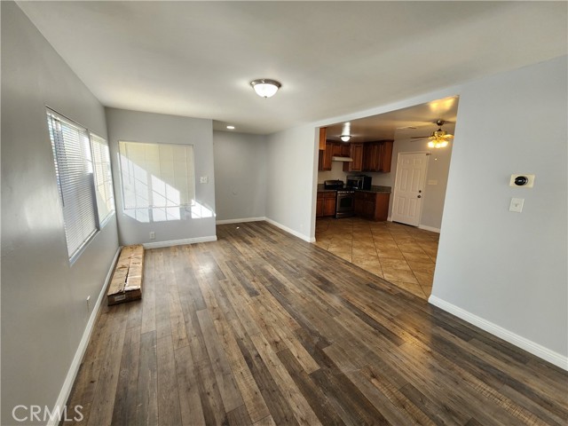 Front Image Thumbnail for CRSR25250663