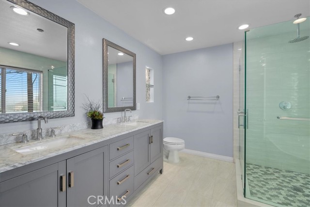 Detail Gallery Image 17 of 20 For 502 S Maria Ave, Redondo Beach,  CA 90277 - 3 Beds | 2/1 Baths