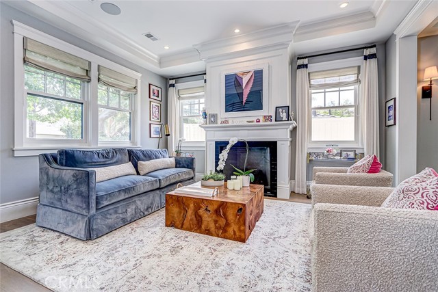 Detail Gallery Image 14 of 35 For 569 33rd, Manhattan Beach,  CA 90266 - 6 Beds | 5/1 Baths
