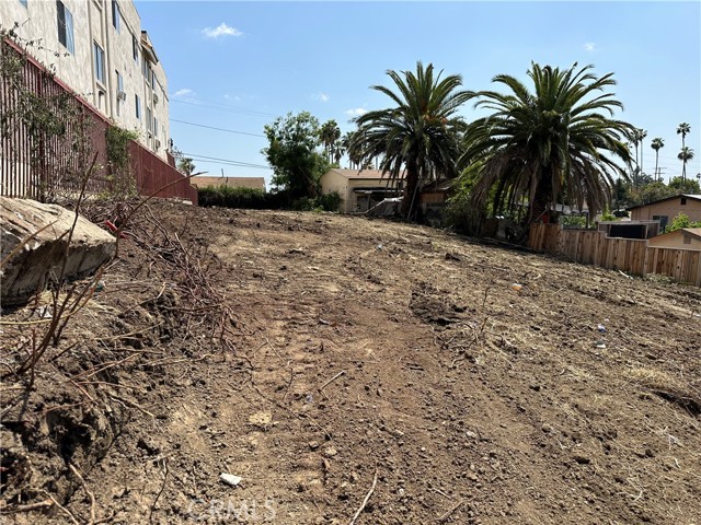 5170 Oakland, Los Angeles, CA, 90032 5170 Oakland, Los Angeles, CA, 90032