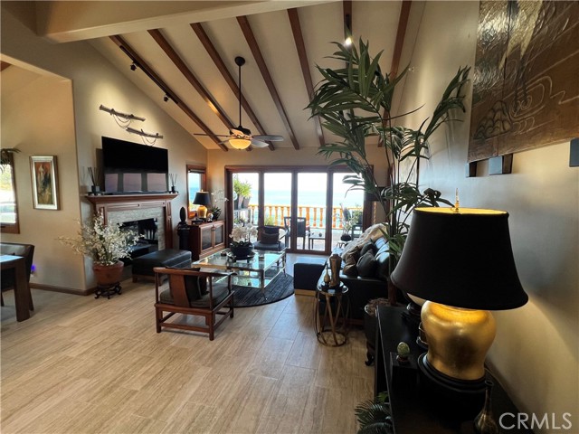 Detail Gallery Image 5 of 28 For 54 Gaviota, Avalon,  CA 90704 - 2 Beds | 2 Baths