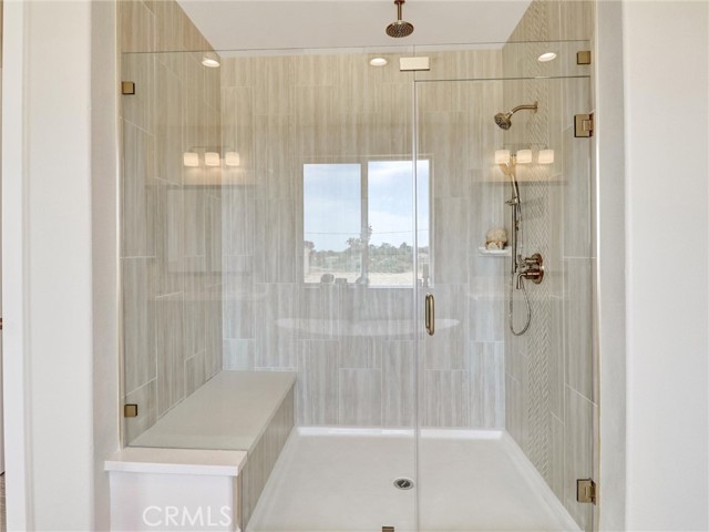 Detail Gallery Image 14 of 17 For 35889 Wildwood Crest Dr, Yucaipa,  CA 92399 - 4 Beds | 3 Baths