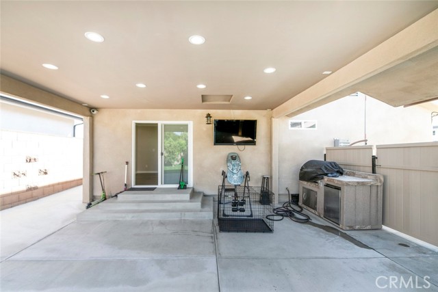 8215 Saint Clair Avenue, North Hollywood CA: https://media.crmls.org/medias/7e60420c-a811-4b47-abd4-465866414dc4.jpg