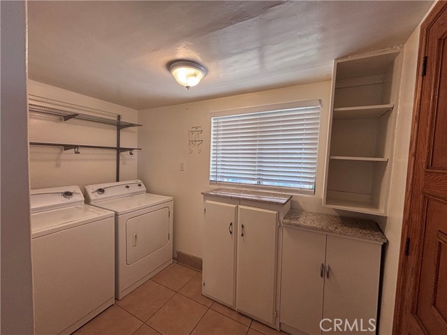 Detail Gallery Image 7 of 30 For 400 N Virginia Ave, Azusa,  CA 91702 - 2 Beds | 1 Baths