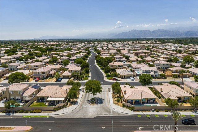 84457 Raphael Way, Coachella CA: https://media.crmls.org/medias/7e60f27a-d396-46f3-a008-bf5618d34faf.jpg