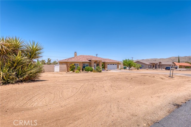 Detail Gallery Image 69 of 74 For 58598 Santa Maria Dr, Yucca Valley,  CA 92284 - 4 Beds | 3 Baths