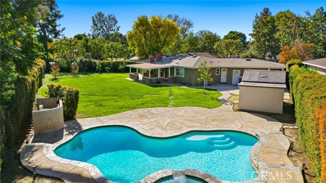 Detail Gallery Image 3 of 64 For 22301 Marilla St, Chatsworth,  CA 91311 - 4 Beds | 3 Baths