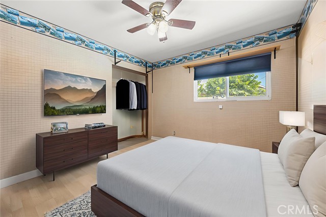 12362 Emrys Avenue, Garden Grove CA: https://media.crmls.org/medias/7e63e30a-d287-445c-a5e2-d27c4ce2c225.jpg