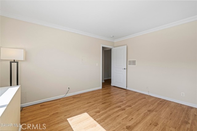Detail Gallery Image 19 of 33 For 3220 Altura Ave #220,  Glendale,  CA 91214 - 1 Beds | 1 Baths