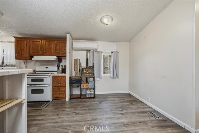 Detail Gallery Image 11 of 34 For 7046 Butte St, Nice,  CA 95464 - 3 Beds | 2 Baths