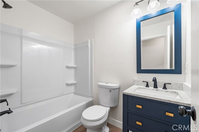 37317 53rd E Street, Palmdale CA: https://media.crmls.org/medias/7e642d6c-3b06-480f-992e-42b13472058f.jpg