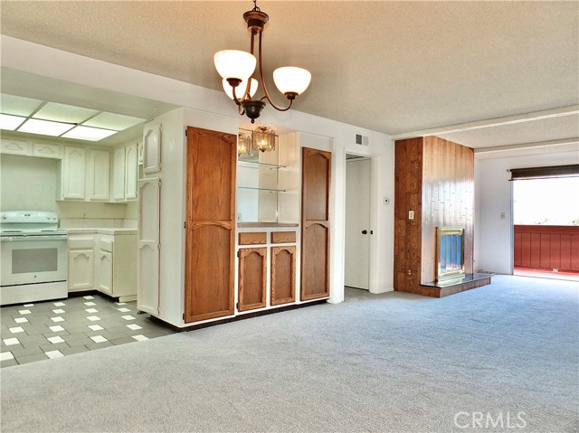Detail Gallery Image 41 of 74 For 2805 E 3rd Street #10 #10,  Long Beach,  CA 90814 - 2 Beds | 2 Baths