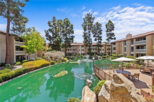 Detail Gallery Image 1 of 19 For 1885 Diamond St #2-234,  San Diego,  CA 92109 - 2 Beds | 2 Baths