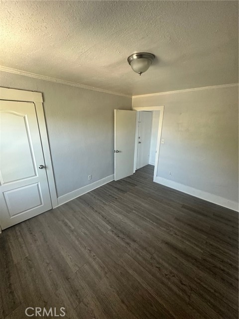 902 Magnolia Avenue, Long Beach CA: https://media.crmls.org/medias/7e6681e8-5fed-494b-a95f-c7dc1aeb7fe7.jpg