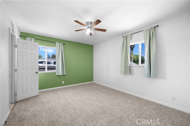4620 East Charlton Avenue, Hemet CA: https://media.crmls.org/medias/7e66b8c5-fe7c-42a5-8f37-47b8d85700e0.jpg