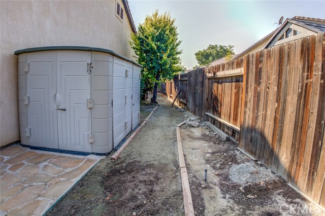 Detail Gallery Image 21 of 53 For 10500 Vista Bonita Dr, Bakersfield,  CA 93311 - 3 Beds | 2 Baths