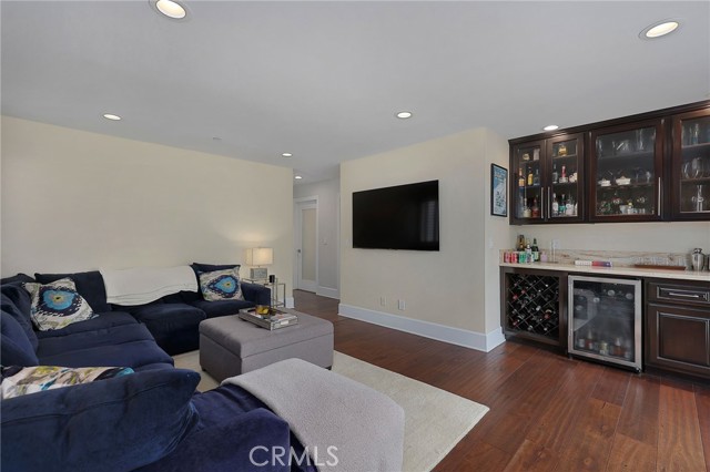 2025 Prospect Avenue, Hermosa Beach CA: https://media.crmls.org/medias/7e673b07-4484-406d-bf47-0427866e1442.jpg