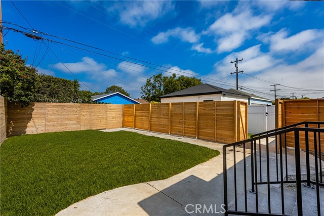 2510 Termino Avenue, Long Beach CA: https://media.crmls.org/medias/7e68473a-59ba-4405-b2bc-c7adab5dddcc.jpg