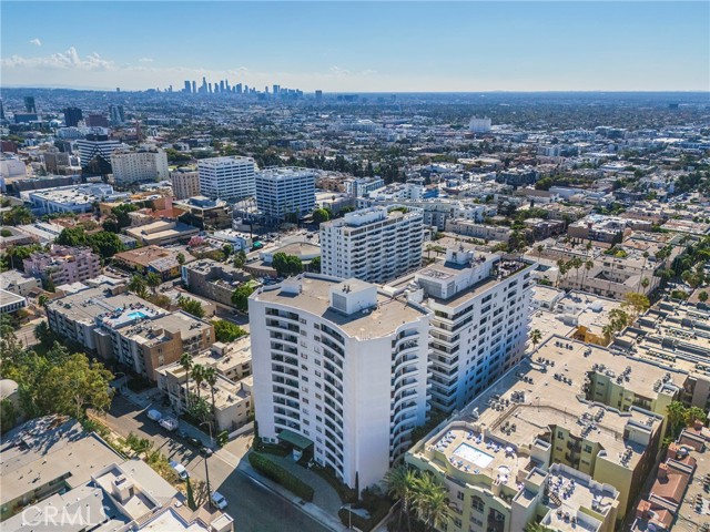 Detail Gallery Image 41 of 43 For 7250 Franklin Ave #912,  Los Angeles,  CA 90046 - 2 Beds | 1/1 Baths