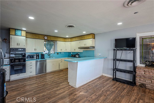 13250 Road 184, Porterville CA: https://media.crmls.org/medias/7e68b1d7-7836-4327-90fe-a56a9a08a77b.jpg