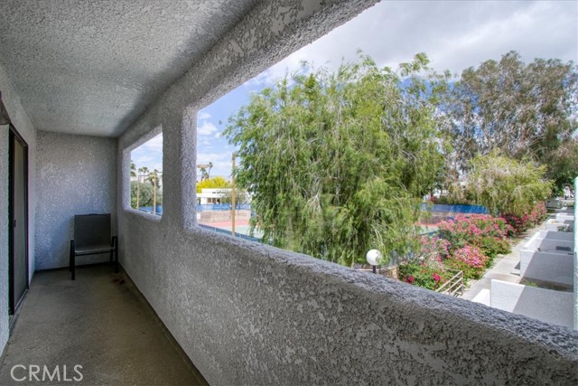 34372 Laura Way, Rancho Mirage CA: https://media.crmls.org/medias/7e68e3ee-49b0-4b0e-9216-14f1d9e71022.jpg