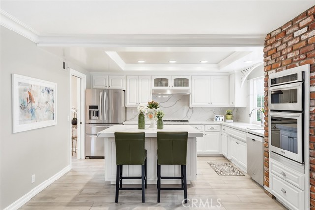 Detail Gallery Image 12 of 45 For 980 S Rutgers Circle, Anaheim Hills,  CA 92807 - 3 Beds | 3 Baths