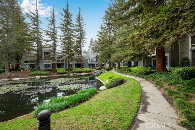 Image 31 of 38 For 700 Lake  111