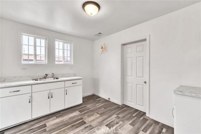 Detail Gallery Image 20 of 22 For 4339 E 1st, East Los Angeles,  CA 90022 - 3 Beds | 3 Baths