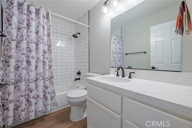 1305 Paseo Redondo Drive, Merced CA: https://media.crmls.org/medias/7e6b8f5b-c61d-4e95-b99a-23942d5f7d27.jpg