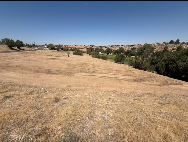 0 Bangor Avenue, Hesperia CA: https://media.crmls.org/medias/7e6bbb58-80d4-4eb9-8290-466067ff43e0.jpg