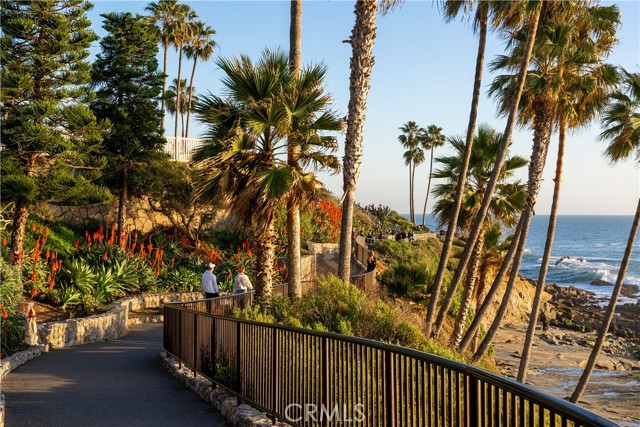 Detail Gallery Image 48 of 58 For 556 Cliff Dr a,  Laguna Beach,  CA 92651 - 3 Beds | 4 Baths